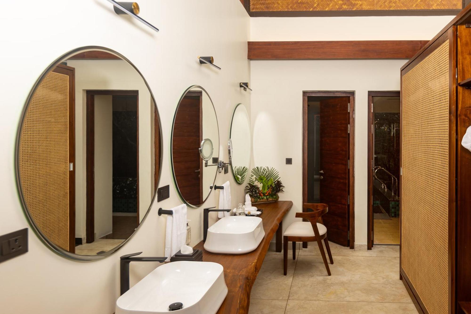 The Ibnii - Eco Luxury Resort มาดิเครี ภายนอก รูปภาพ