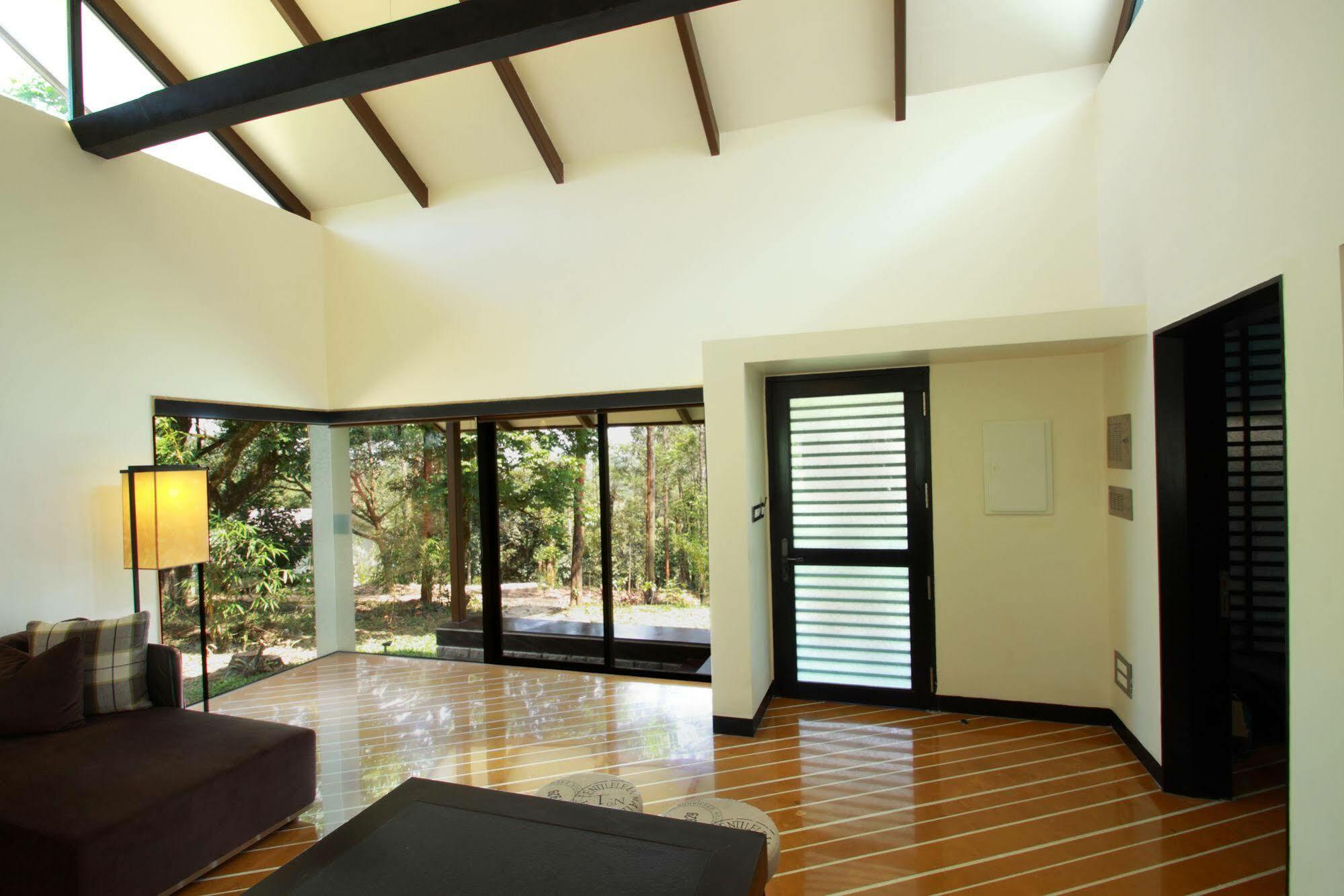 The Ibnii - Eco Luxury Resort มาดิเครี ภายนอก รูปภาพ