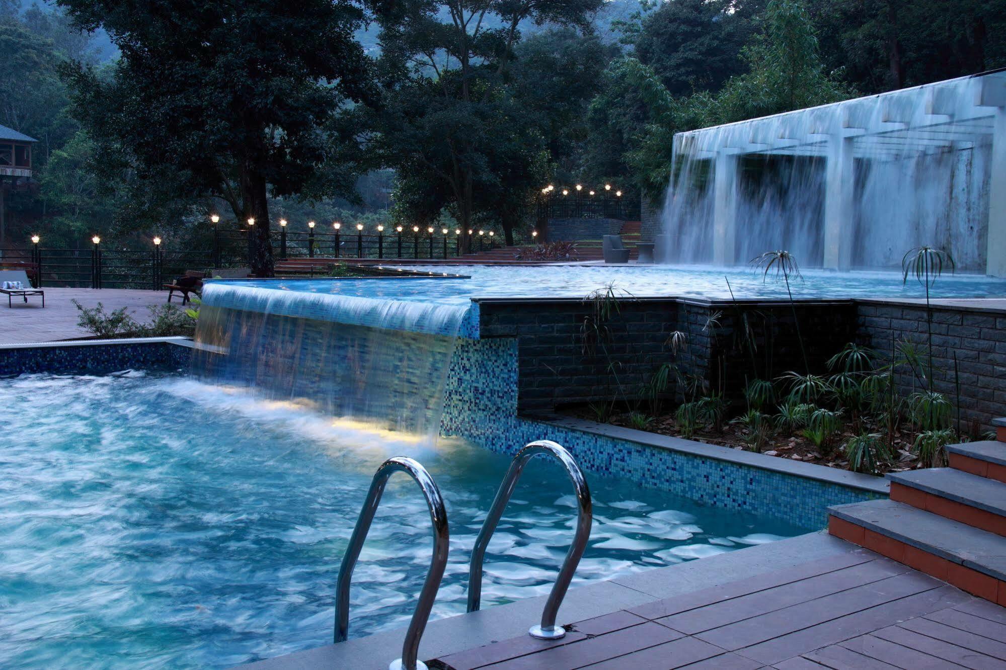 The Ibnii - Eco Luxury Resort มาดิเครี ภายนอก รูปภาพ
